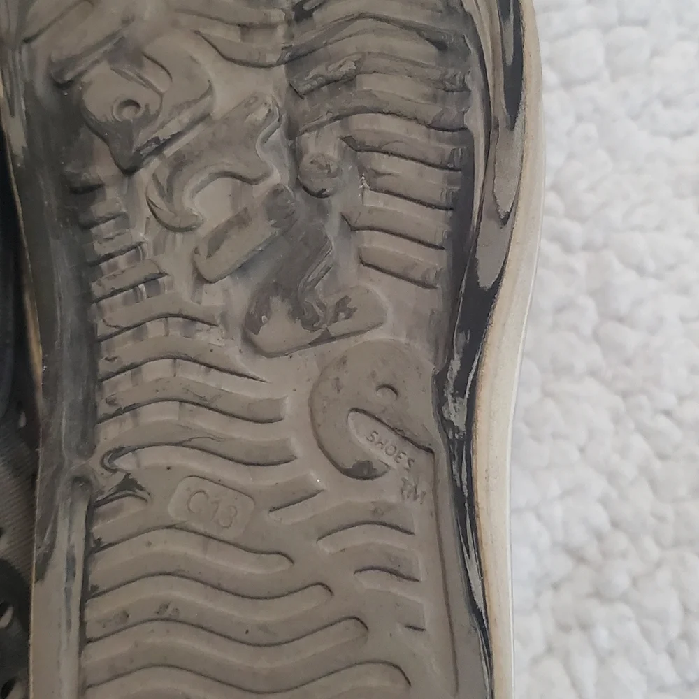 Native- Used Black and Gray Slip-On Shoes